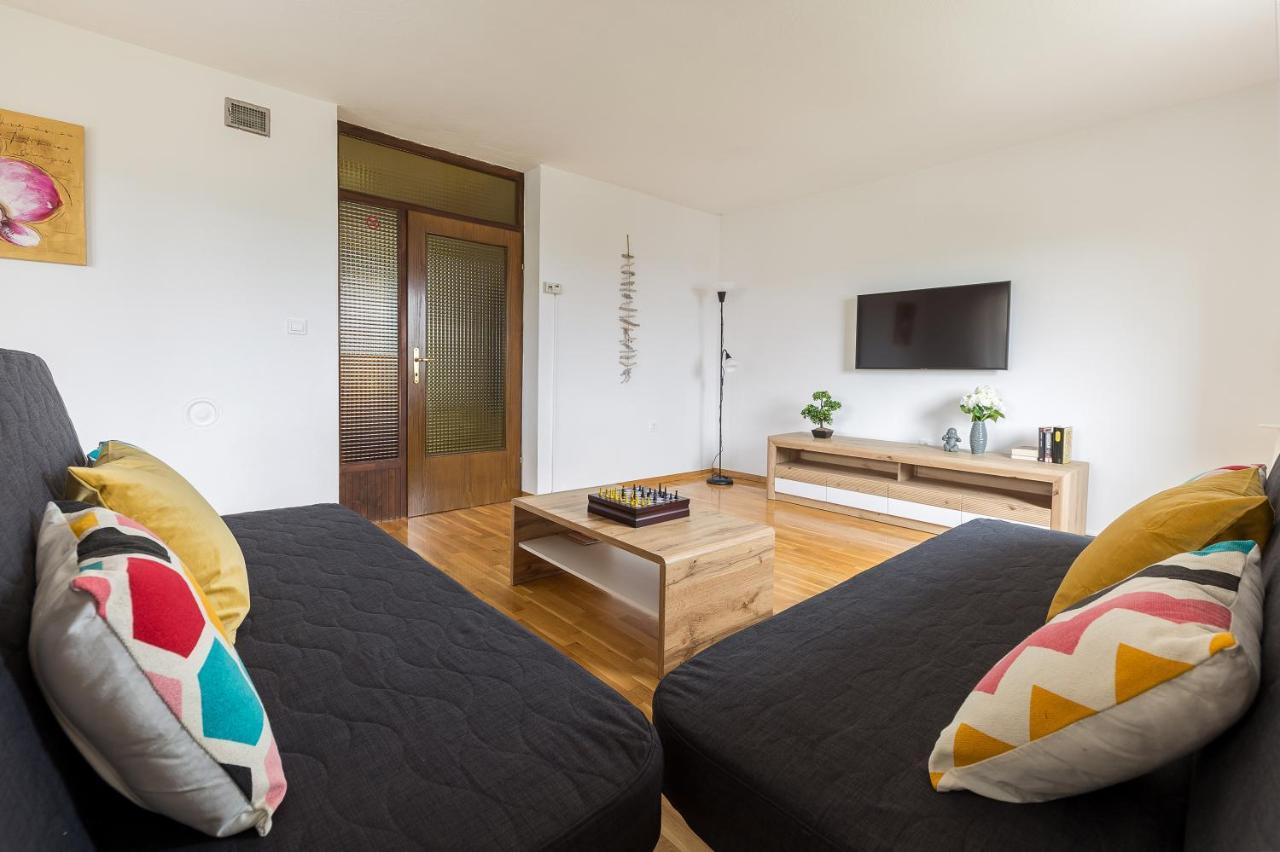 Apartment Valy - Free Bikes, Relaxing Terrace & Near Bled Ngoại thất bức ảnh