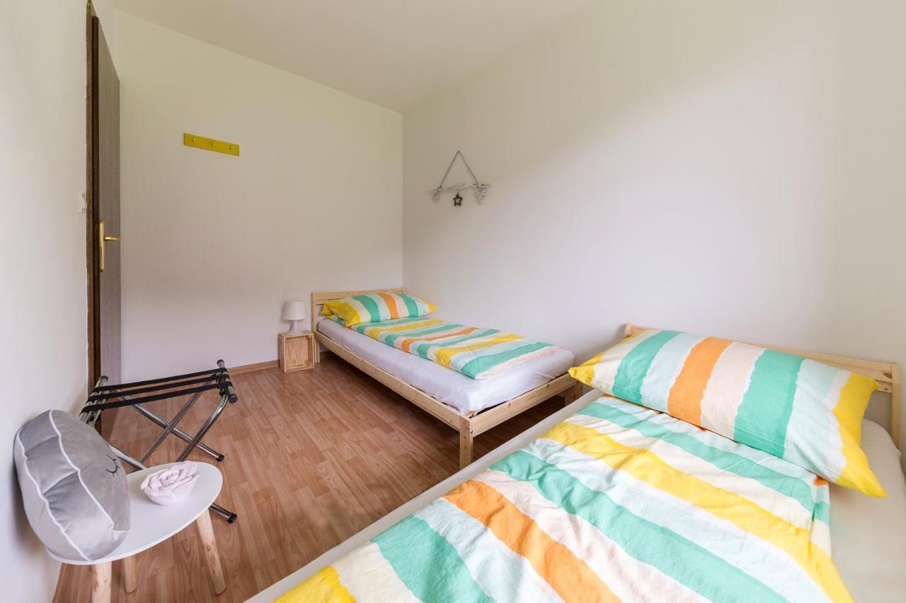 Apartment Valy - Free Bikes, Relaxing Terrace & Near Bled Ngoại thất bức ảnh