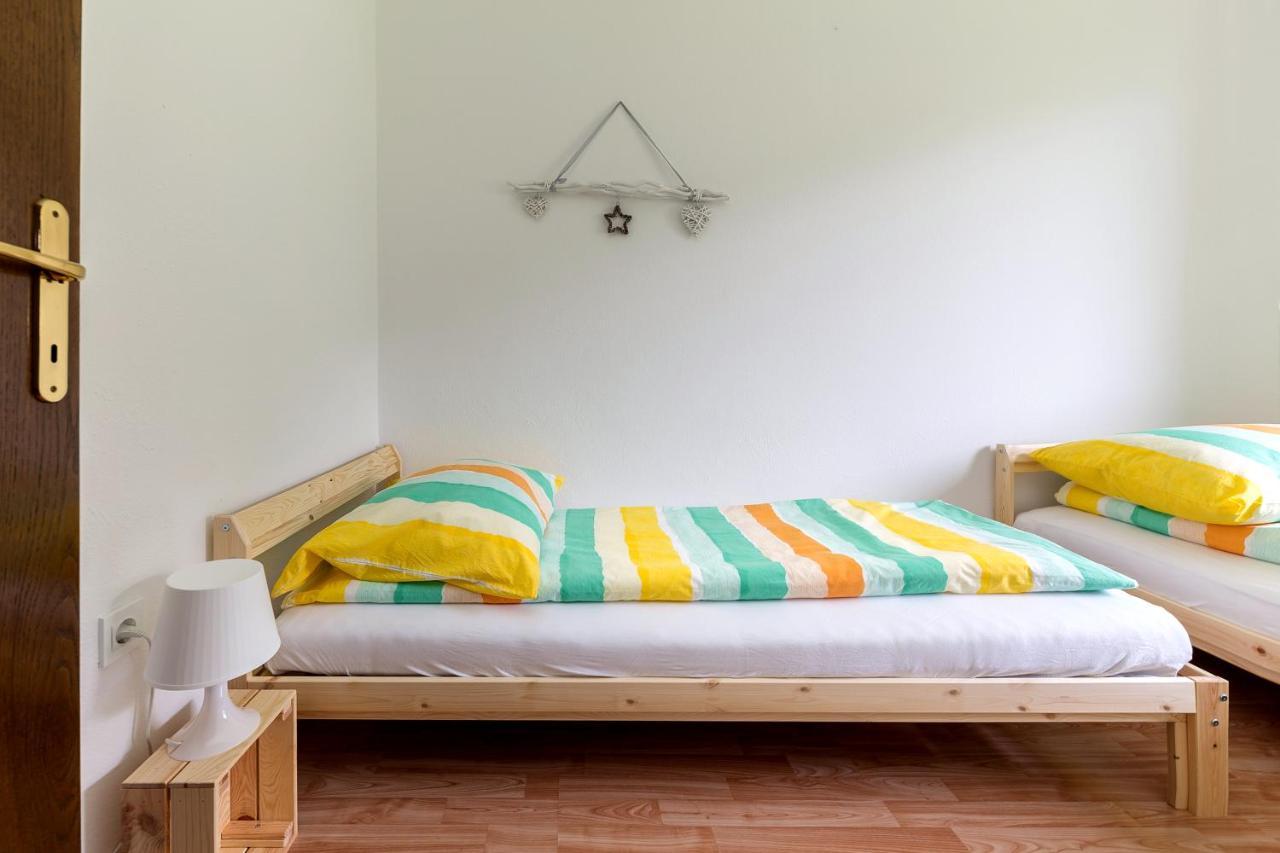 Apartment Valy - Free Bikes, Relaxing Terrace & Near Bled Ngoại thất bức ảnh