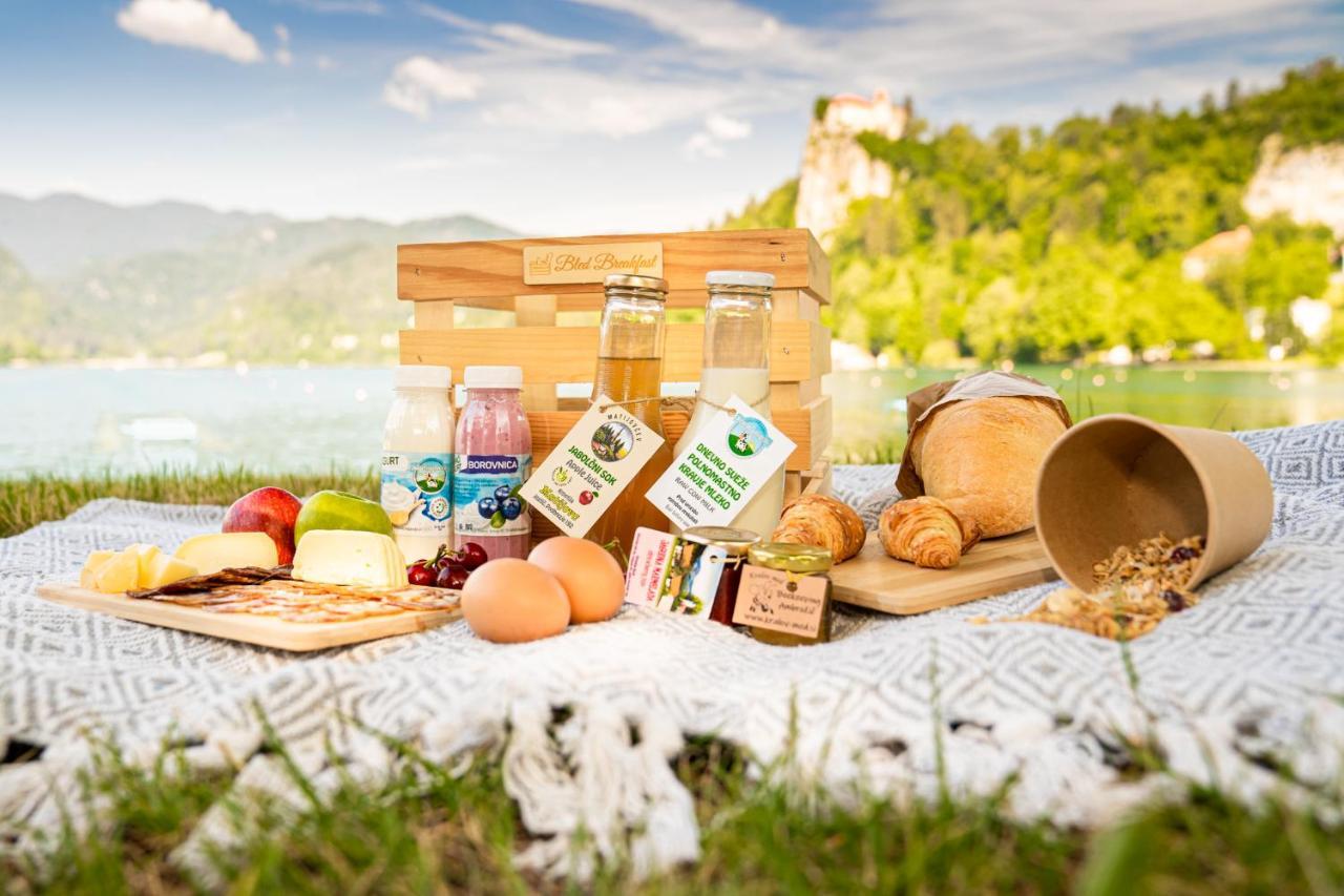 Apartment Valy - Free Bikes, Relaxing Terrace & Near Bled Ngoại thất bức ảnh